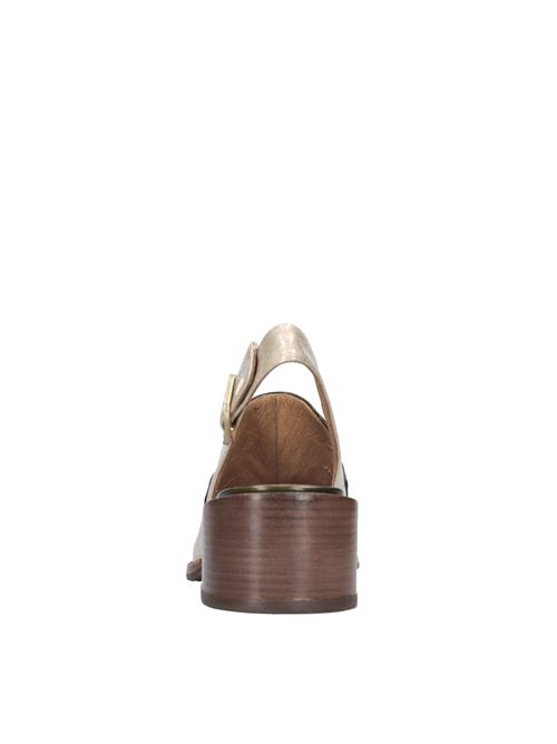  CHIE MIHARA | SENDAL SAABMILITARY-SAND-T.MORO
